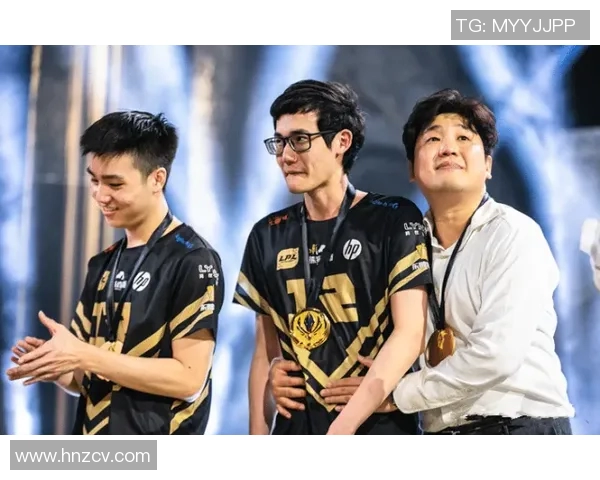 深入探讨RNG战队意识差异及其对比赛结果的影响分析 深入探讨RNG战队意识差异及其对比赛结果的影响分析